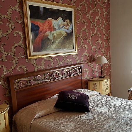 Hotel Royal Алессандрия Экстерьер фото