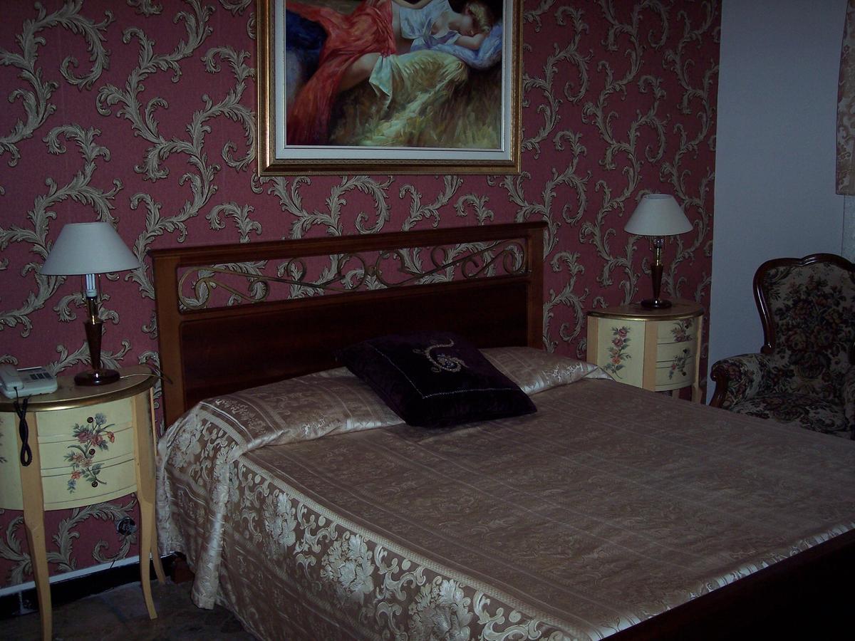 Hotel Royal Алессандрия Экстерьер фото