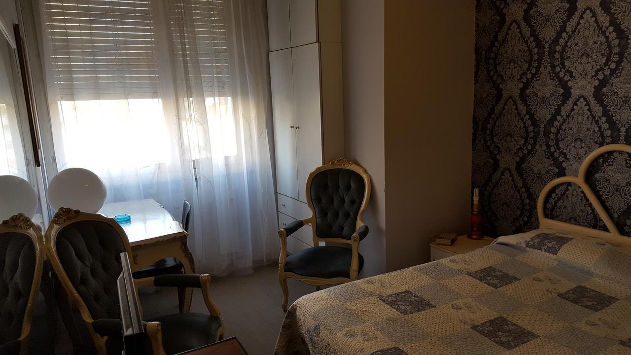 Hotel Royal Алессандрия Экстерьер фото